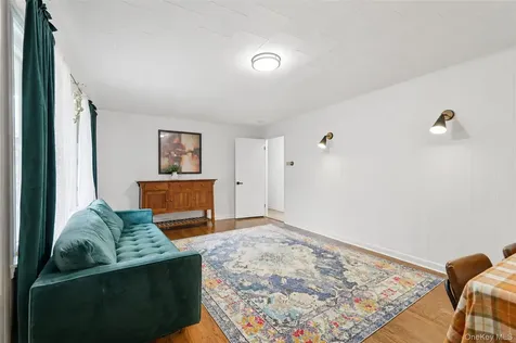 98 Dellay Avenue Kingston NY 12401