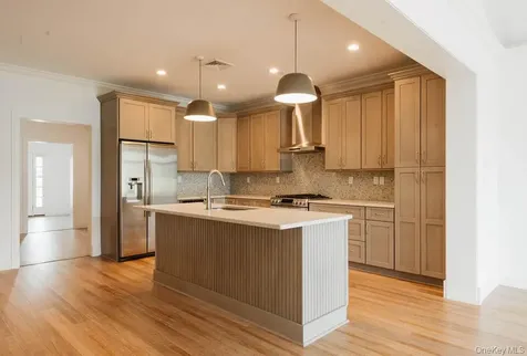 43 Oakwood Lane Rhinebeck NY 12572