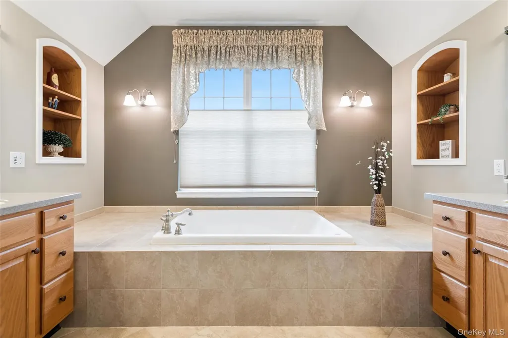 415 Vassar Place Fishkill NY 12524