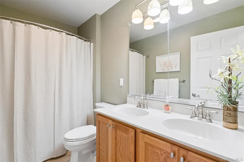 415 Vassar Place Fishkill NY 12524