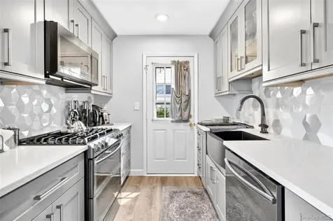 83 Newkirk Road Yonkers NY 10710