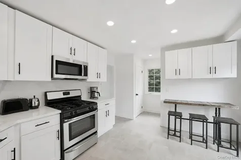 144 Bell Road Scarsdale NY 10583
