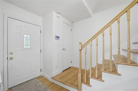 144 Bell Road Scarsdale NY 10583