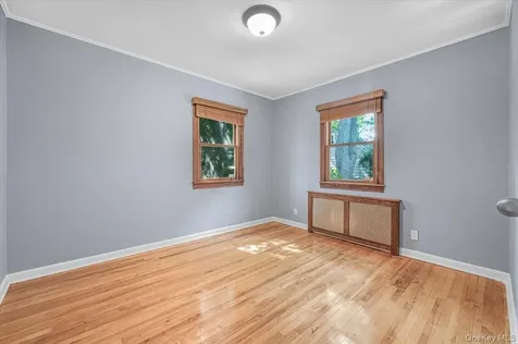 9 Tudor Road Farmingdale NY 11735