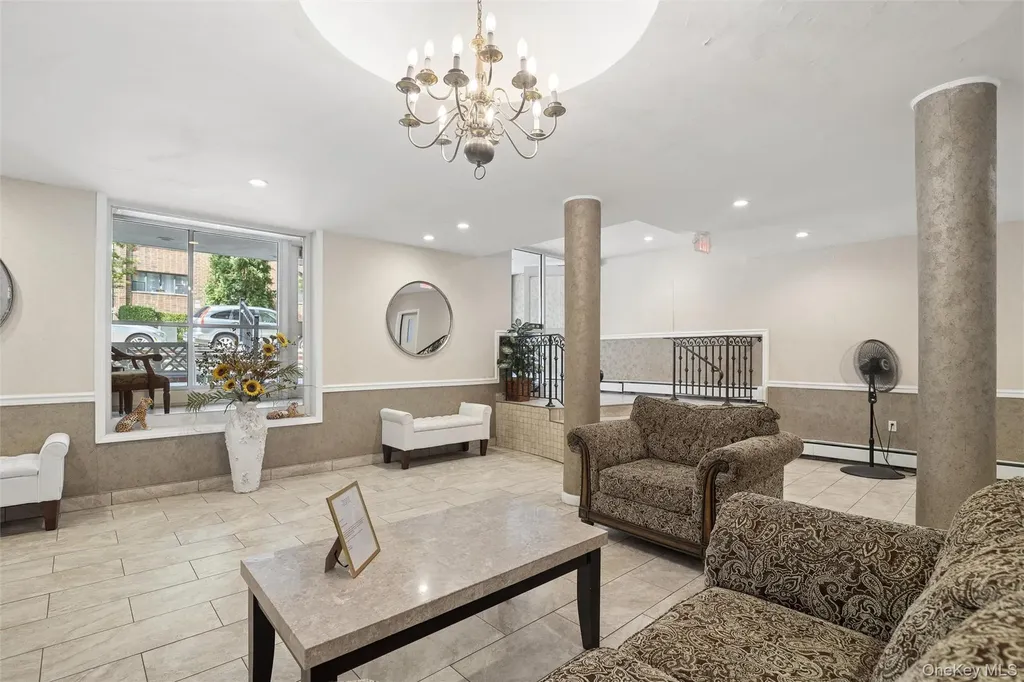 101 Clinton Avenue Mineola NY 11501