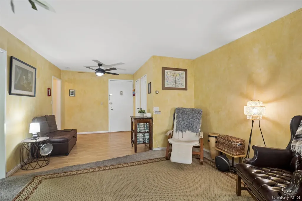 101 Clinton Avenue Mineola NY 11501