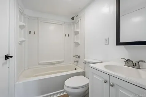 10-24 Conway Place Kingston NY 12401