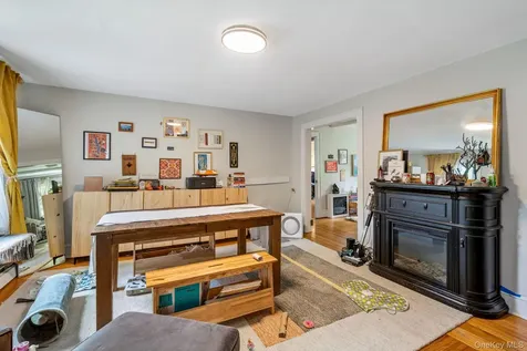 10-24 Conway Place Kingston NY 12401