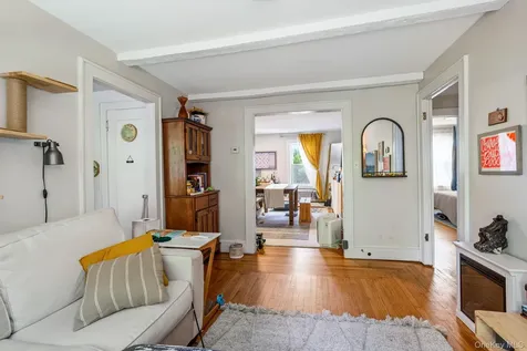 10-24 Conway Place Kingston NY 12401