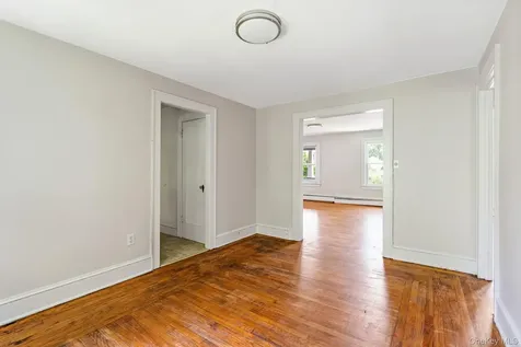 10-24 Conway Place Kingston NY 12401