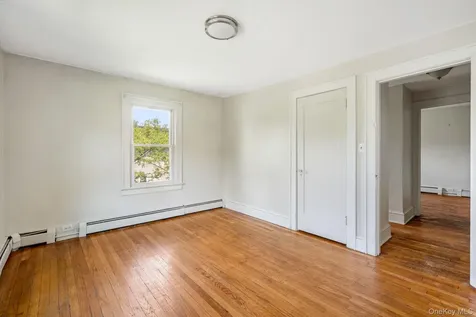10-24 Conway Place Kingston NY 12401