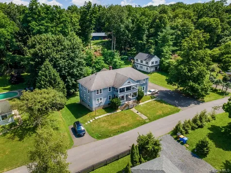 10-24 Conway Place Kingston NY 12401