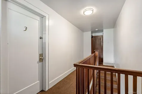 10-24 Conway Place Kingston NY 12401