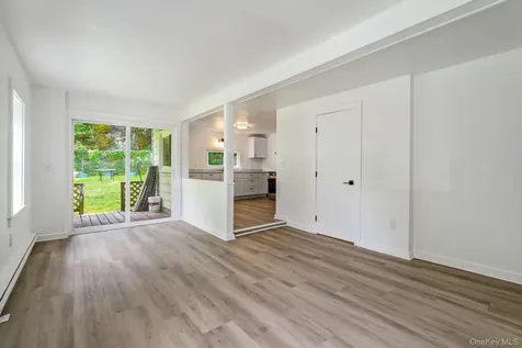 10-24 Conway Place Kingston NY 12401