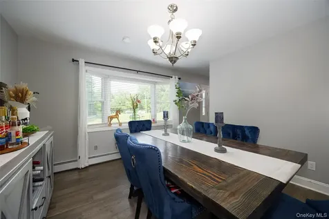 20 Cary Road Hyde Park NY 12538