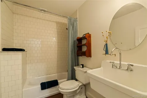 309 State Street Hudson NY 12534