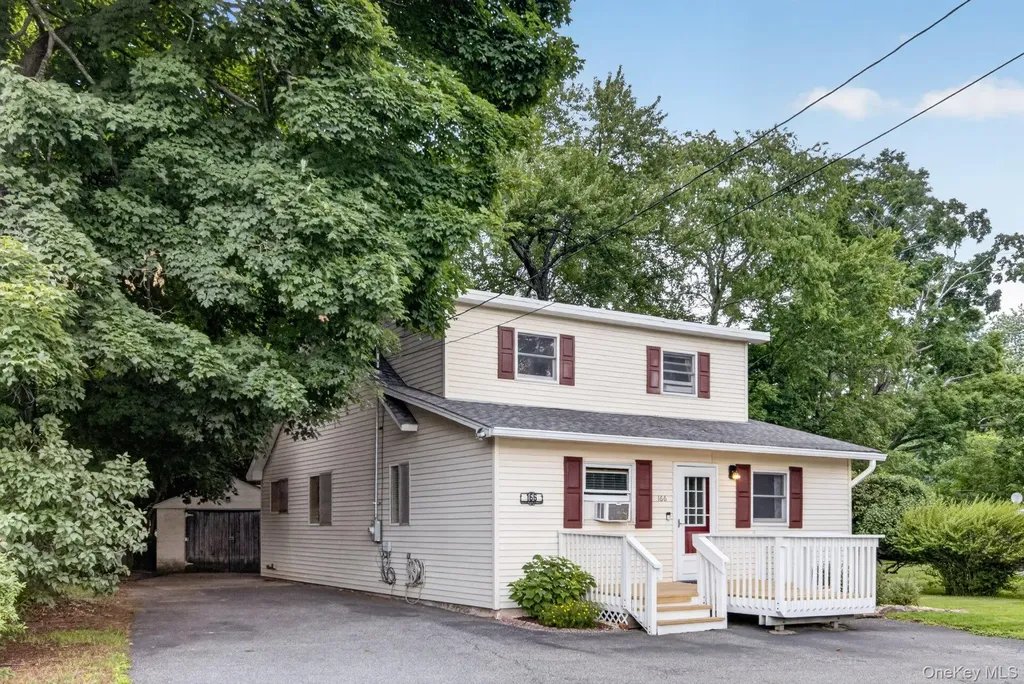 166 E Main Street Washingtonville NY 10992