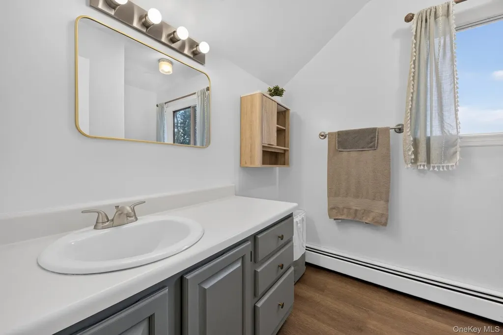 166 E Main Street Washingtonville NY 10992