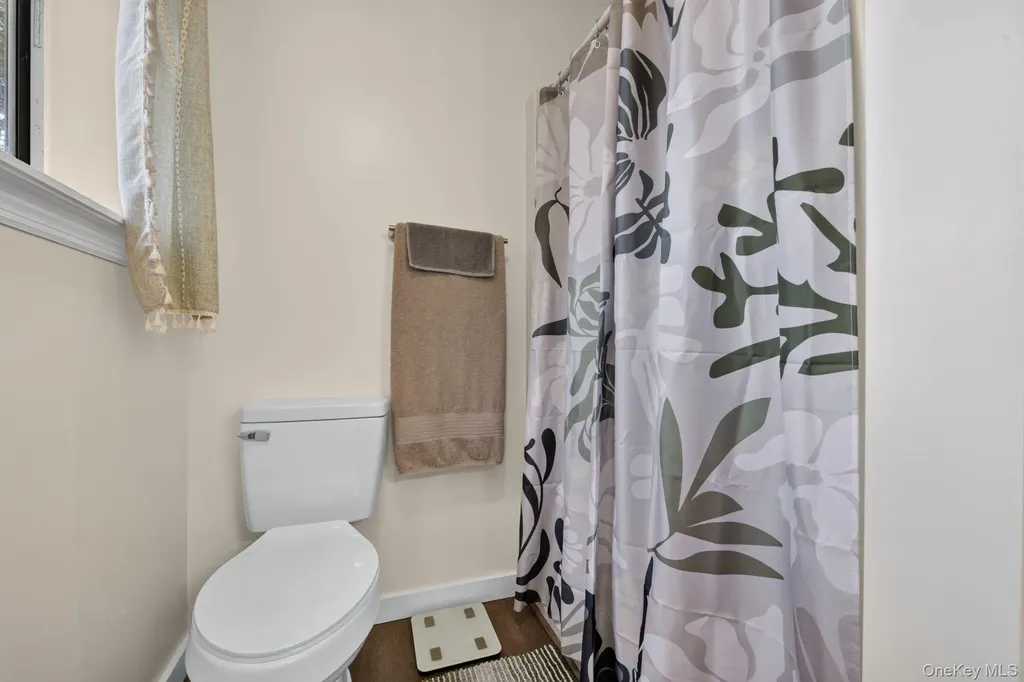 166 E Main Street Washingtonville NY 10992
