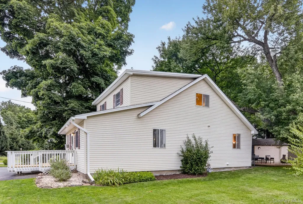 166 E Main Street Washingtonville NY 10992
