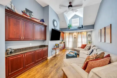 158 South Street Manorville NY 11949