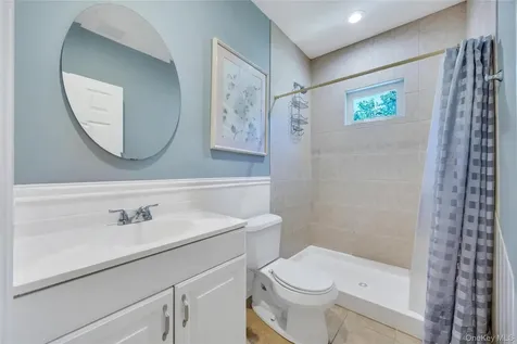 158 South Street Manorville NY 11949