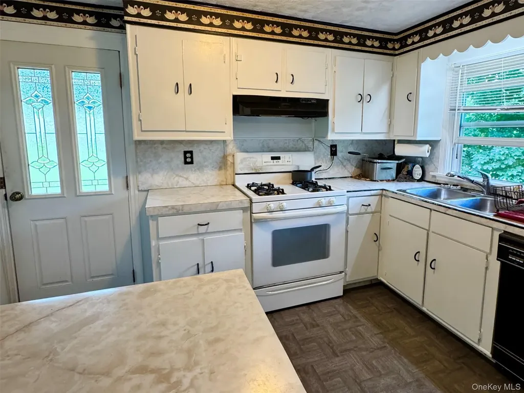 35 Willow Road Beacon NY 12508