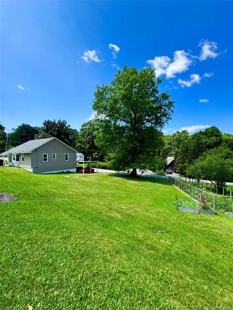 35 Willow Road Beacon NY 12508
