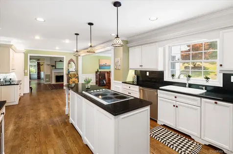 10 Adams Farm Road Katonah NY 10536