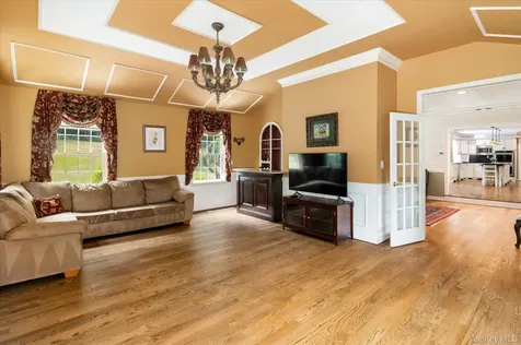 10 Adams Farm Road Katonah NY 10536