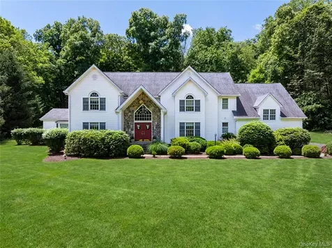 10 Adams Farm Road Katonah NY 10536