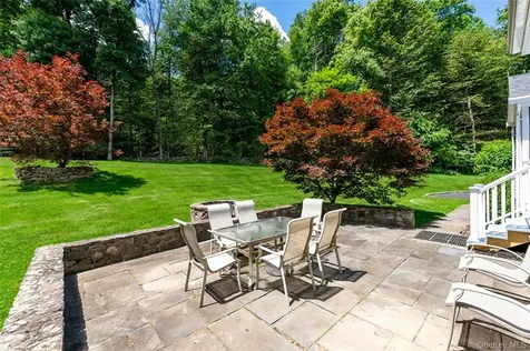 10 Adams Farm Road Katonah NY 10536