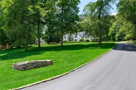 10 Adams Farm Road Katonah NY 10536