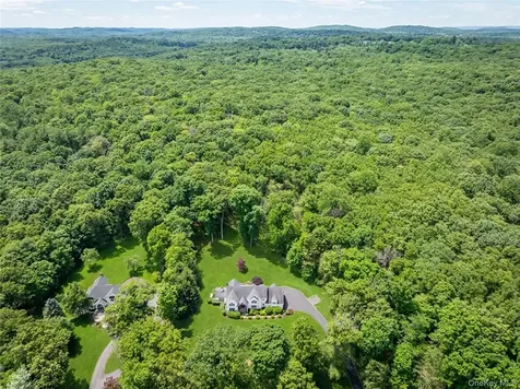10 Adams Farm Road Katonah NY 10536