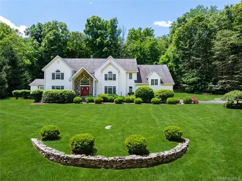 10 Adams Farm Road Katonah NY 10536