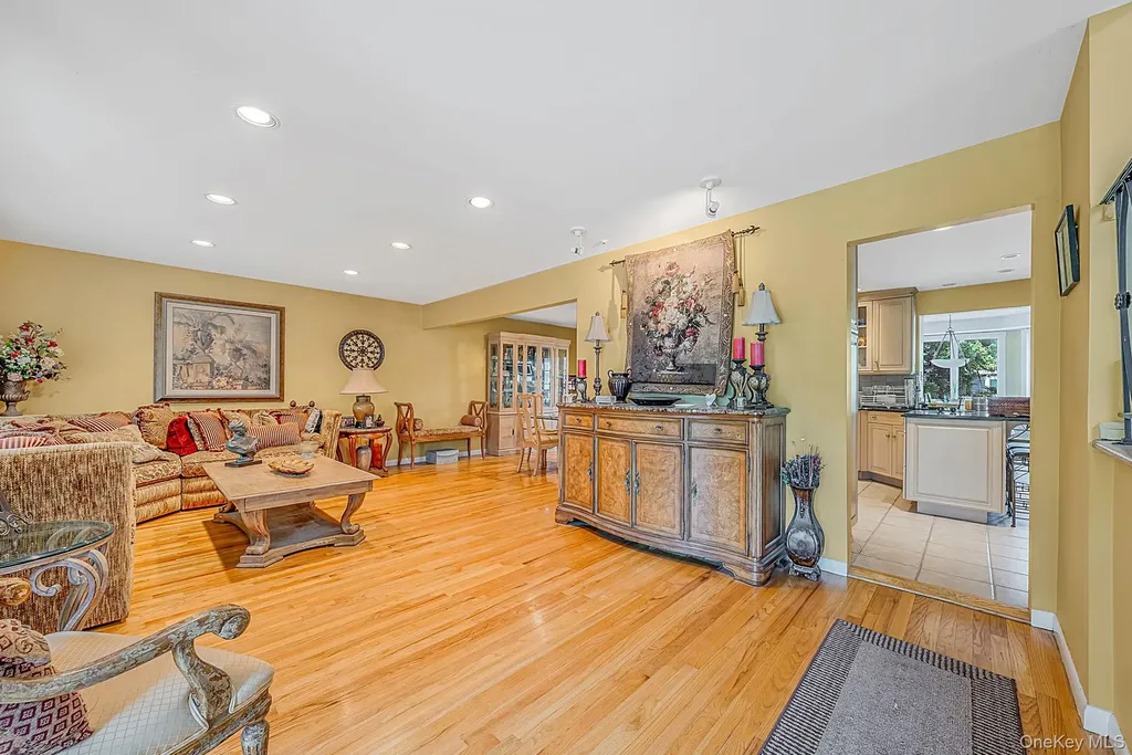 2920 Judith Drive Merrick NY 11566