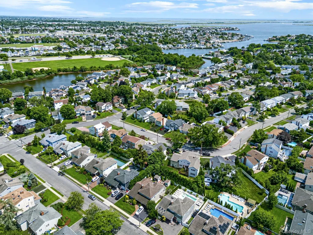 2920 Judith Drive Merrick NY 11566