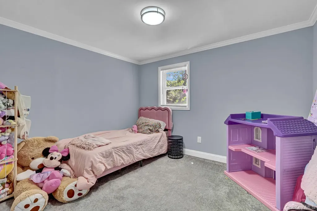 75 2nd Avenue East Rockaway NY 11518