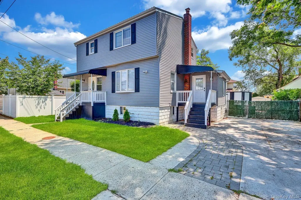 75 2nd Avenue East Rockaway NY 11518