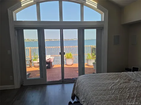 75 Yacht Club Road Babylon NY 11702