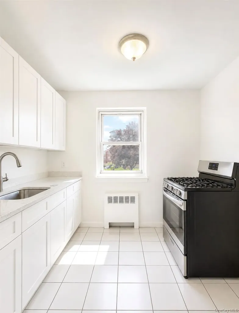 14745 69 Road Flushing NY 11367
