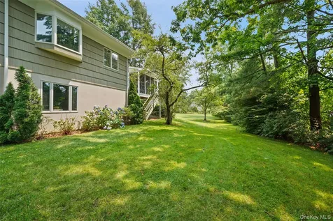 6 Greenhouse Circle Rye Brook NY 10573