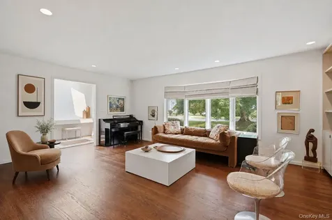 6 Greenhouse Circle Rye Brook NY 10573