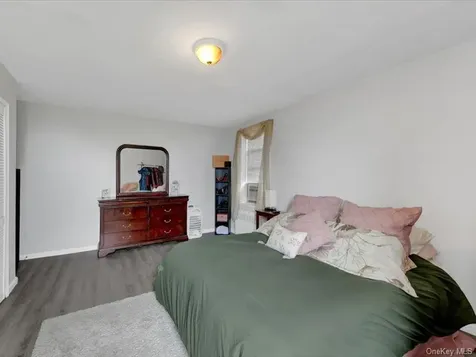 270 N Broadway Yonkers NY 10701