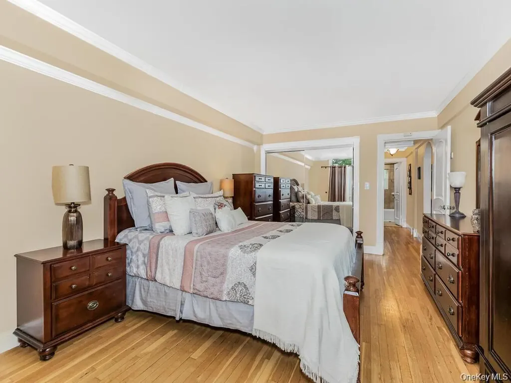 103 Wiltshire Road Scarsdale NY 10583