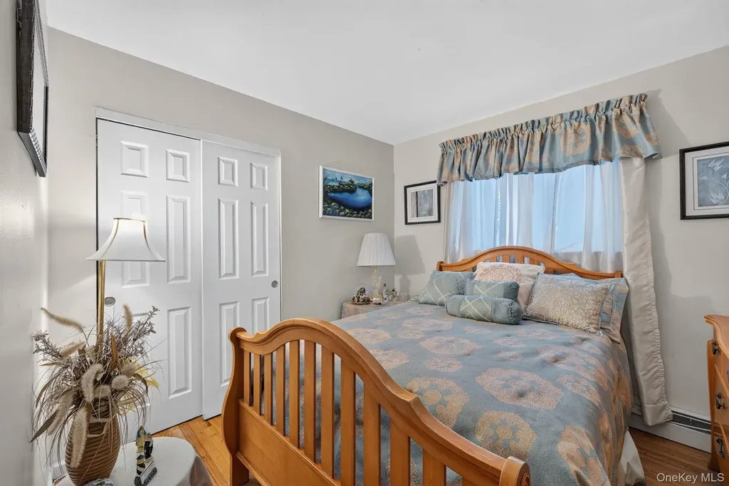2496 Enid Court Baldwin NY 11510