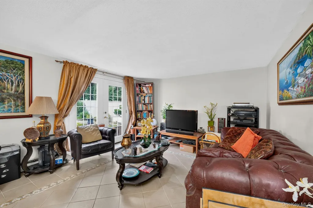2496 Enid Court Baldwin NY 11510