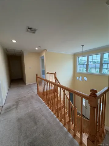 5 Gualtiere Lane Ossining NY 10562