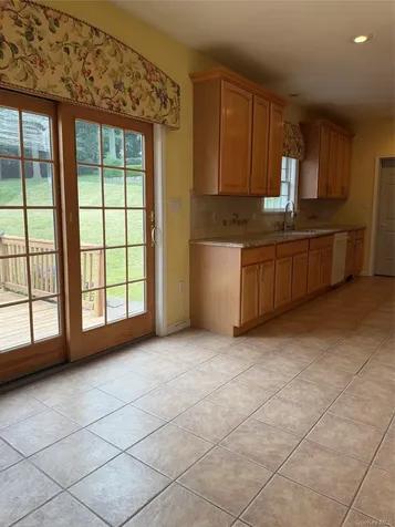 5 Gualtiere Lane Ossining NY 10562