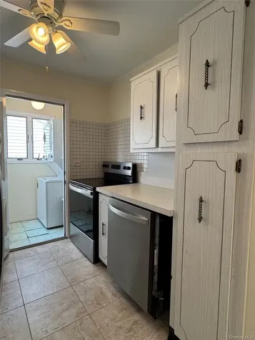 11 Linden Court Hicksville NY 11801